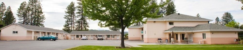 Shasta Pines Motel&Suites Burney Exterior foto